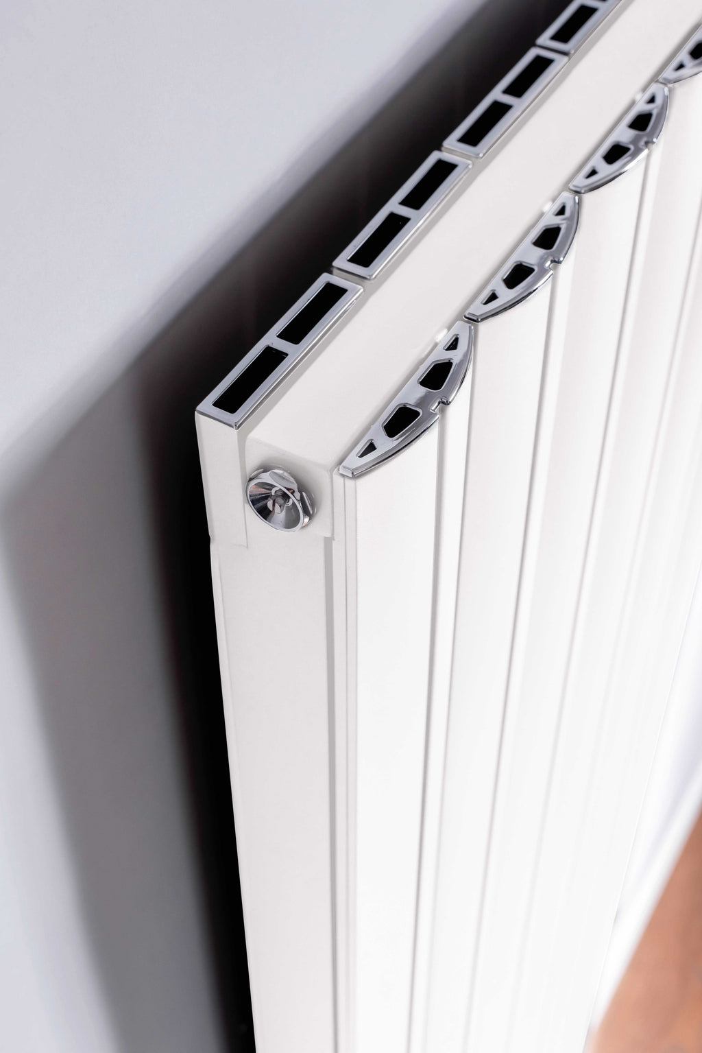 Pica Aluminium Vertical Radiator